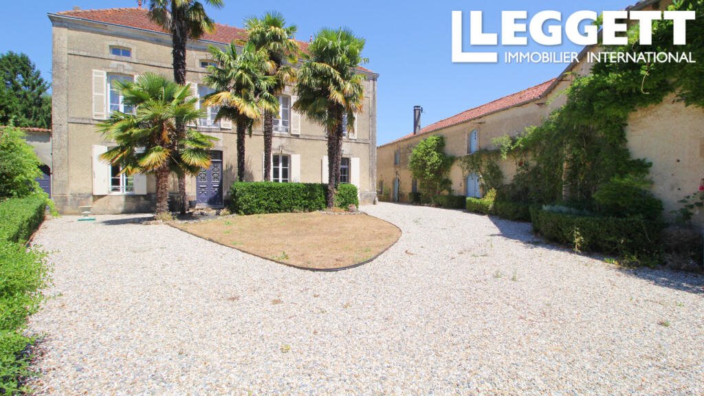 Maison à vendre, 316m², Dampierre-sur-Boutonne