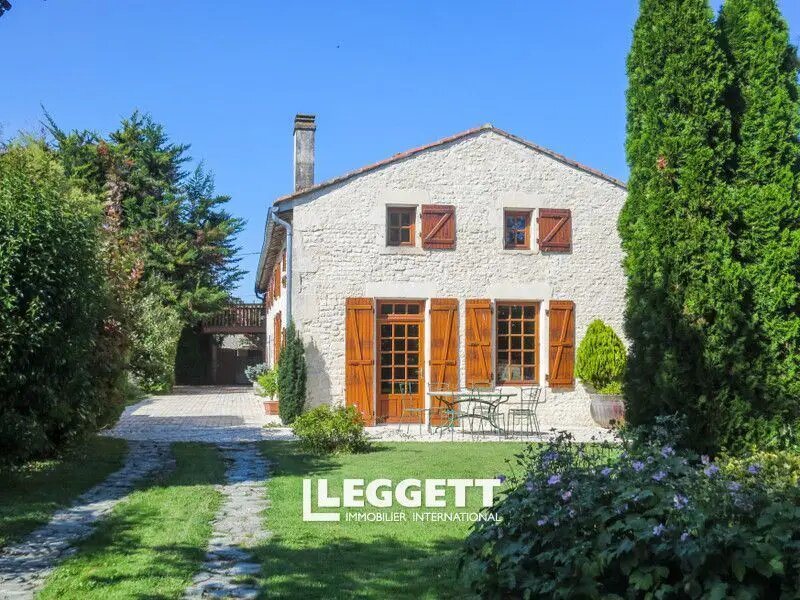 Maison à vendre, 250m², Saint-Martin-de-Juillers