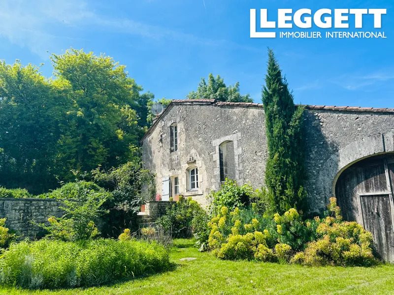 Maison à vendre, 224m², Bertric-Burée