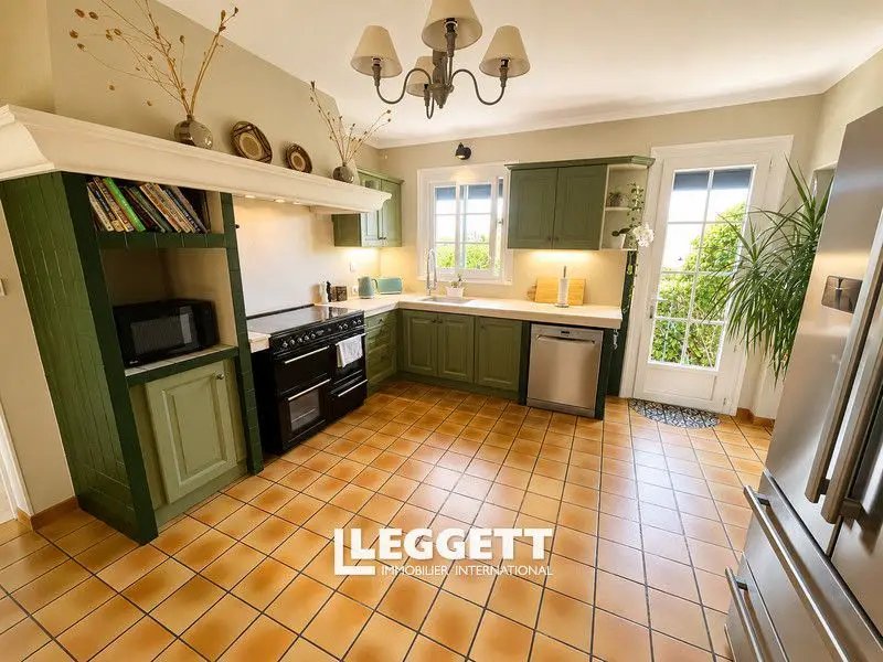 Maison à vendre, 162m², Eymet