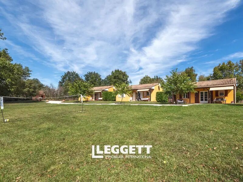 Maison à vendre, 415m², Hautefort