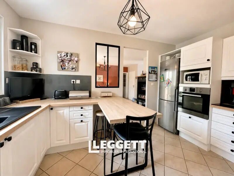 Maison à vendre, 155m², La Bazouge-des-Alleux