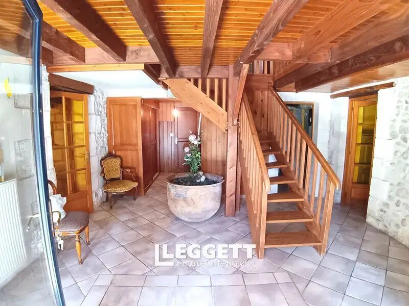 Maison à vendre, 240m², Mareuil en Périgord