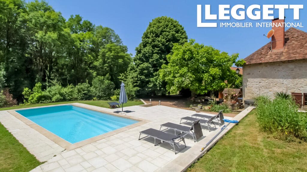 Maison à vendre, 177m², Abjat-sur-Bandiat