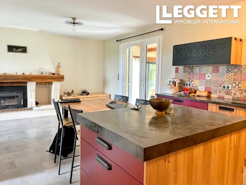 Maison à vendre, 102m², Mouthiers-sur-Boëme