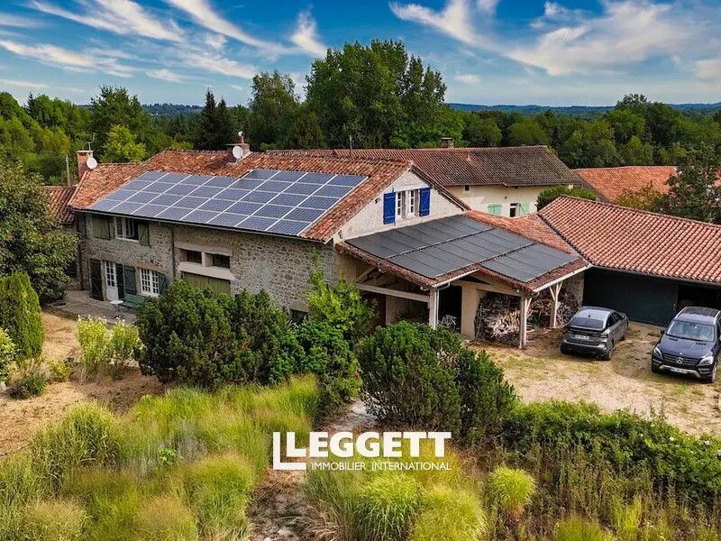Maison à vendre, 268m², Nontron