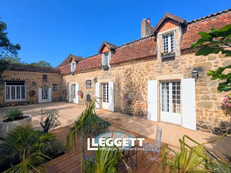 Maison à vendre, 421m², Thiviers