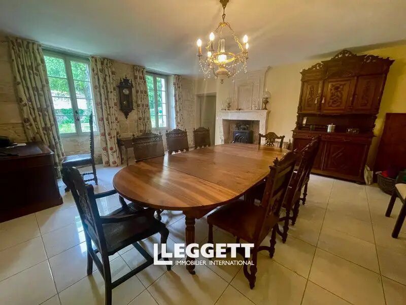 Maison à vendre, 230m², Neuvicq