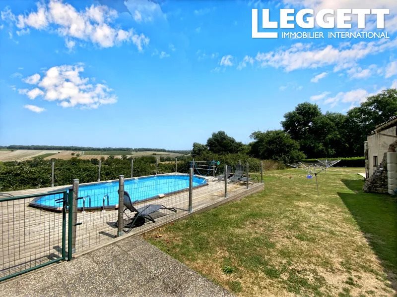 Maison à vendre, 368m², Pommiers-Moulons