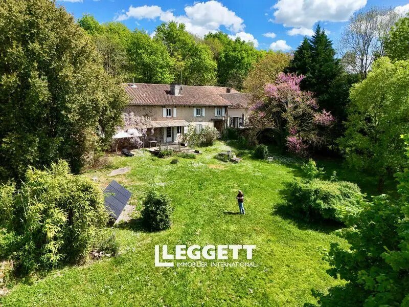 Maison à vendre, 230m², Saint-Barthélemy-de-Bussière