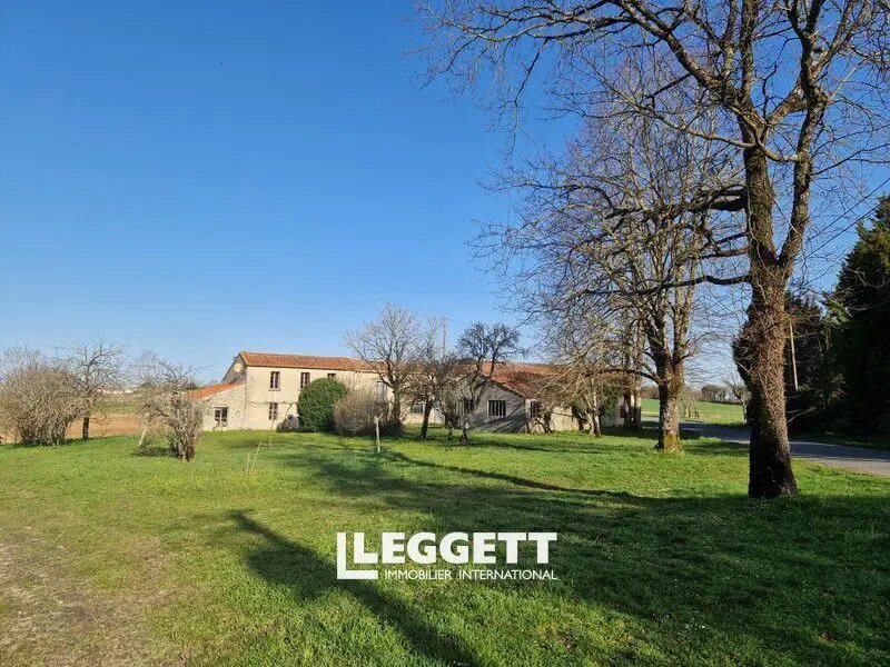 Maison à vendre, 150m², Villebois-Lavalette