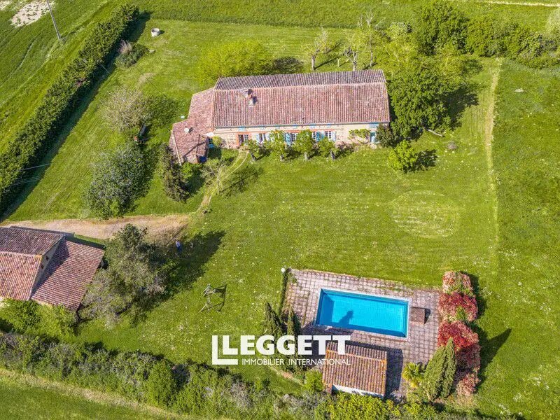 Maison à vendre, 296m², Lavernose-Lacasse