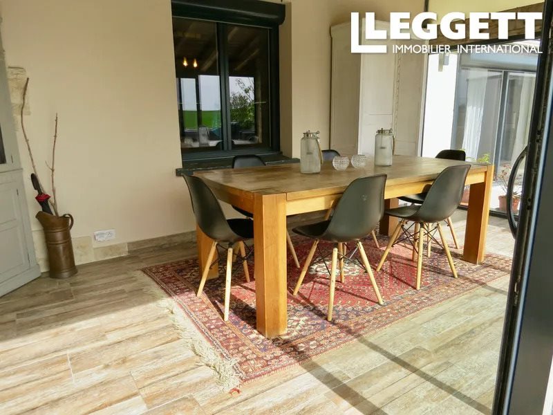 Maison à vendre, 164m², Saint-Savinien