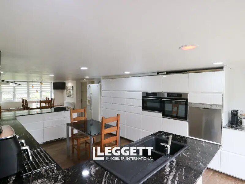 Maison à vendre, 182m², Montmorillon