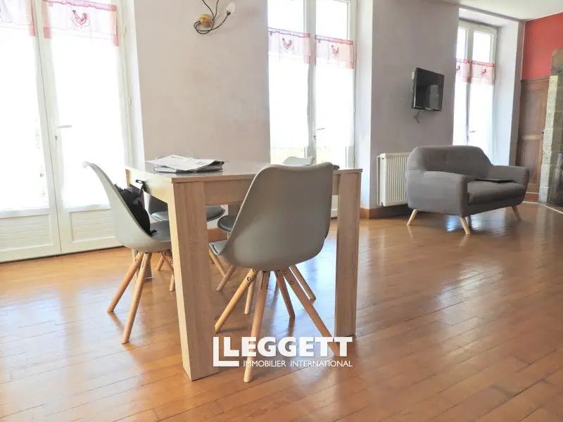 Maison à vendre, 174m², Uzerche