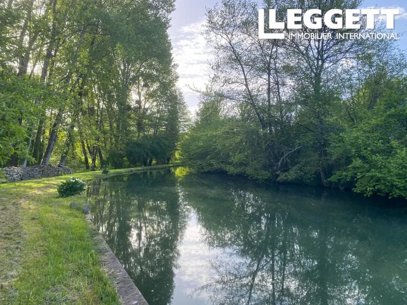 Maison à vendre, 196m², Saint-Claud