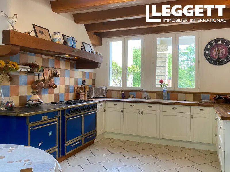 Maison à vendre, 196m², Saint-Claud
