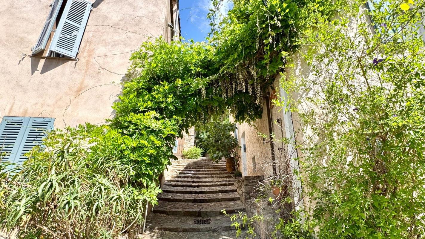 Maison à vendre, 73m², Grimaud