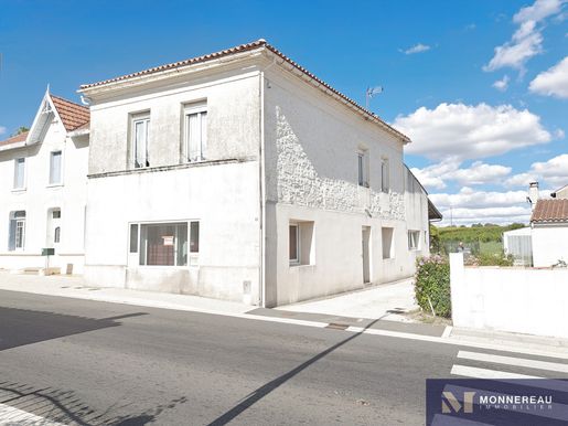 Maison 5 pièces 130 m² · à Lorignac · 130 m² · 147 000 €