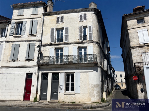 Immeuble 1 pièce 148 m² · à Angoulême · 148 m² · 346 500 €