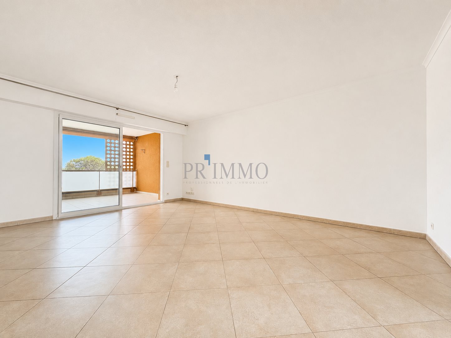 Appartement à vendre, 77m², Fréjus