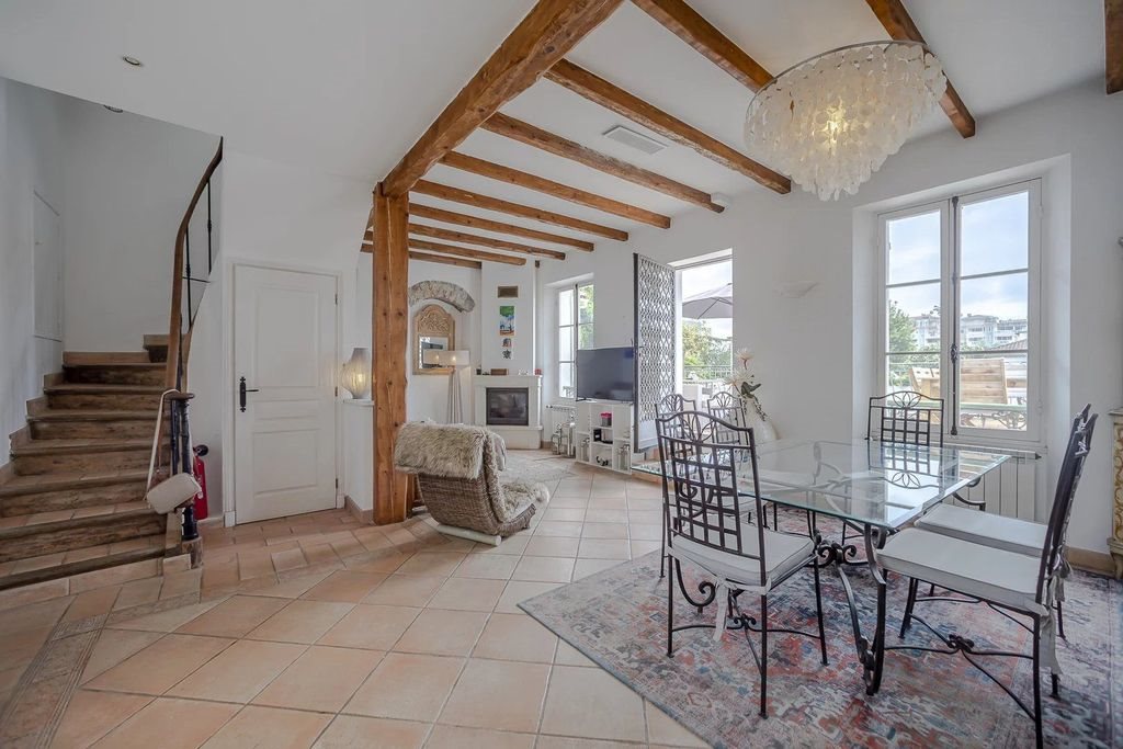 Maison à vendre, 120m², Vallauris