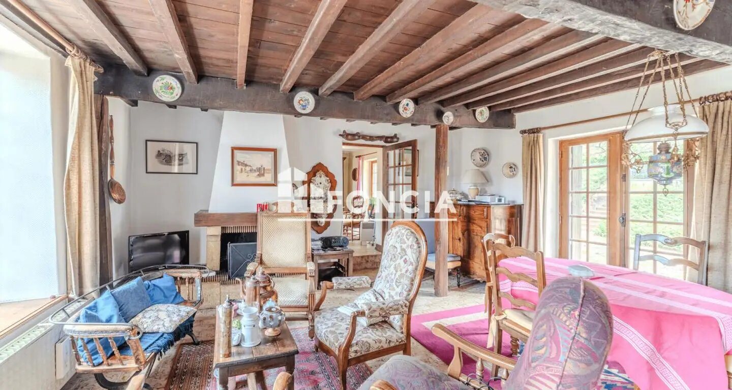 Maison à vendre, 138m², Nervieux