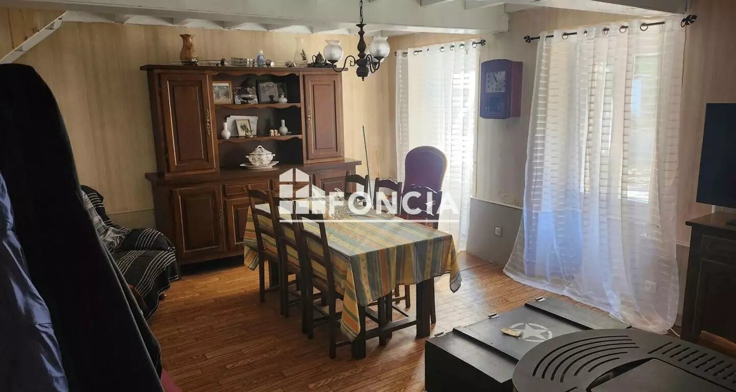 Maison à vendre, 116m², Nervieux