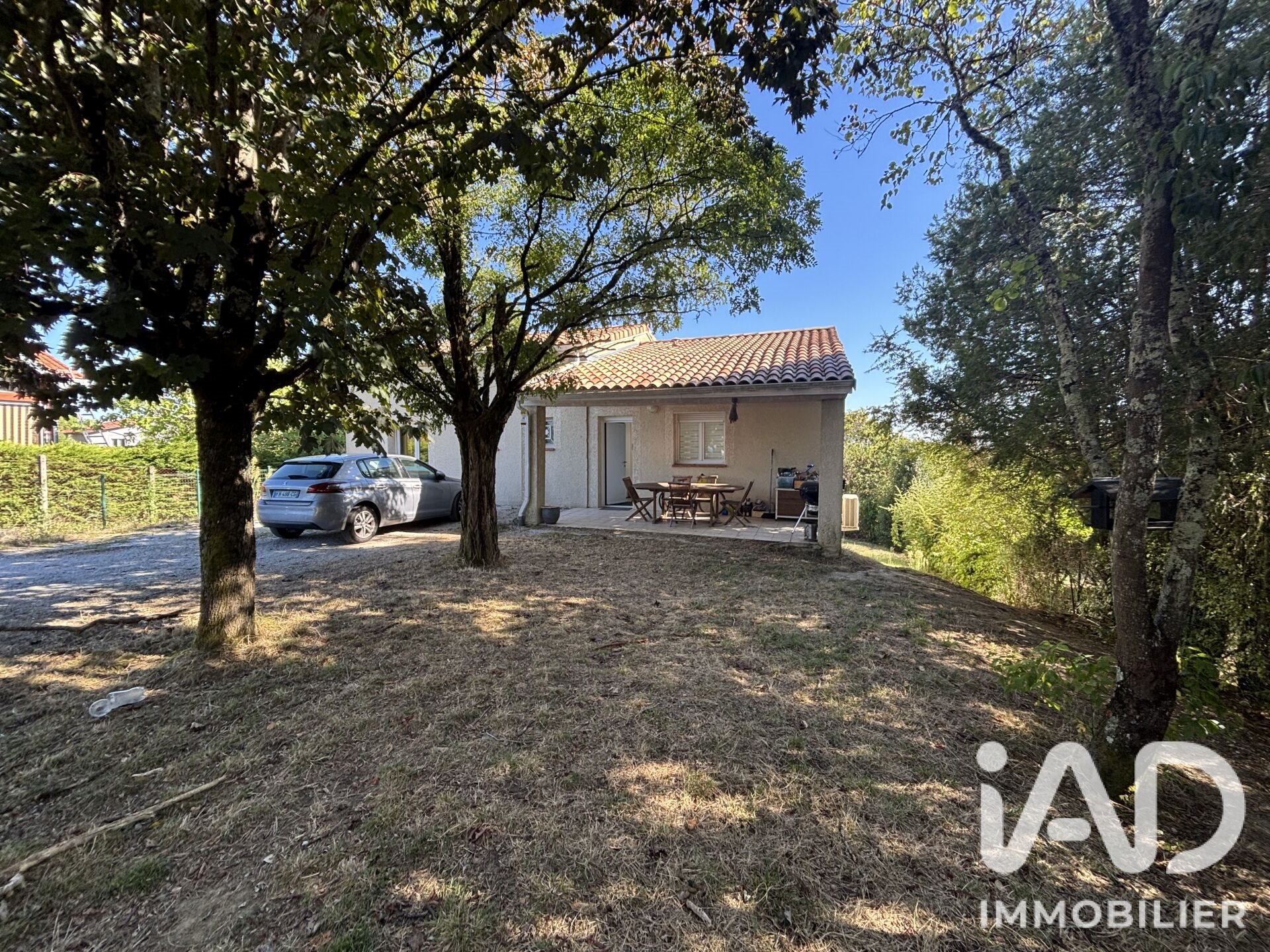 Maison à louer, 120m², Saint-Geniès-Bellevue