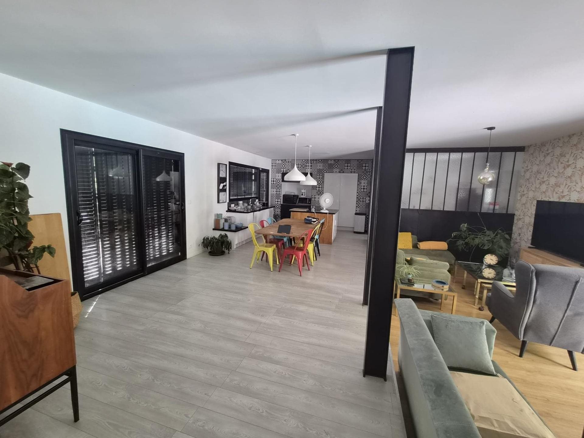 Maison à vendre, 229m², Montamisé