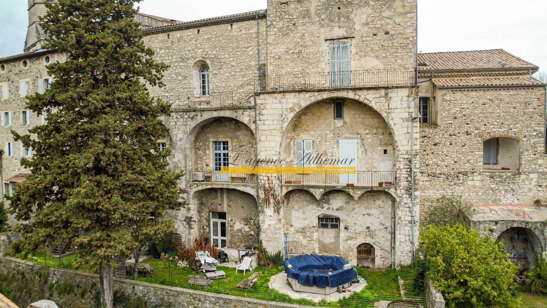 Maison à vendre, 472m², Viviers
