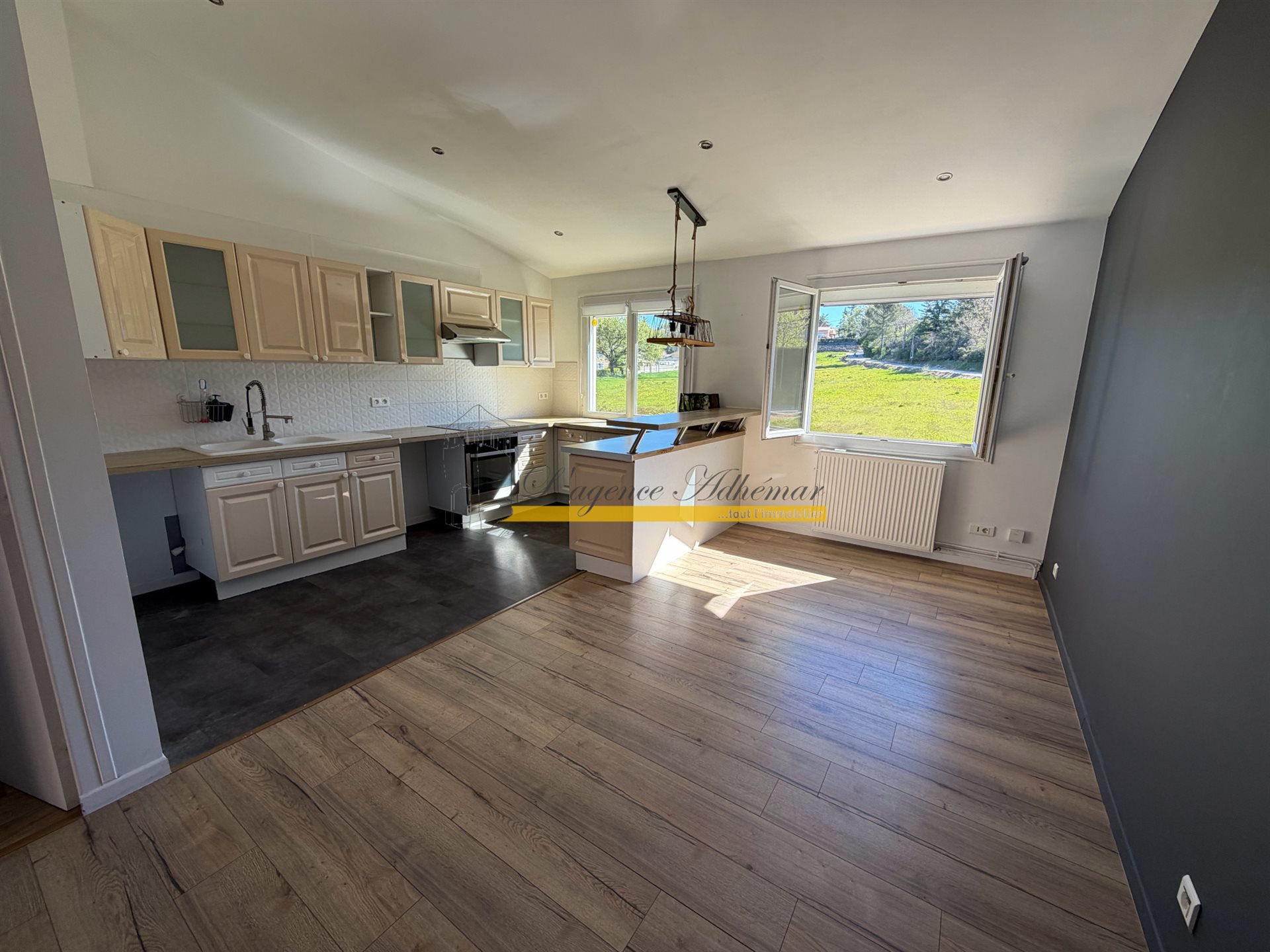 Maison à vendre, 84m², Châteauneuf-du-Rhône