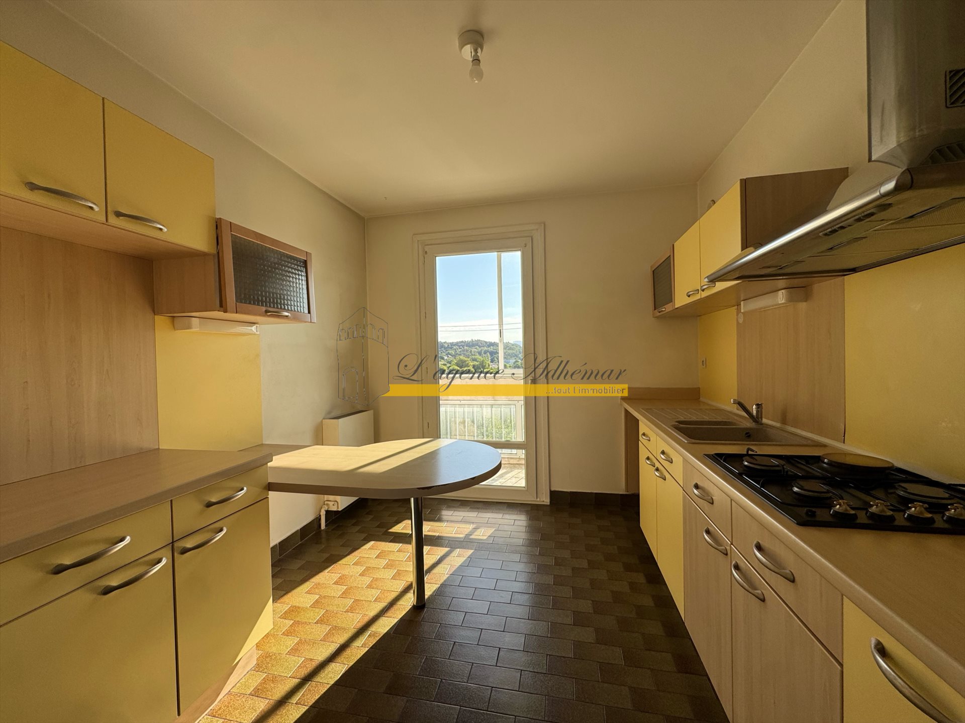 Appartement à vendre, 80m², Montélimar