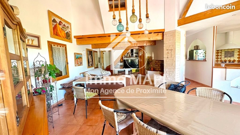 Maison à vendre, 120m², Vailhauquès