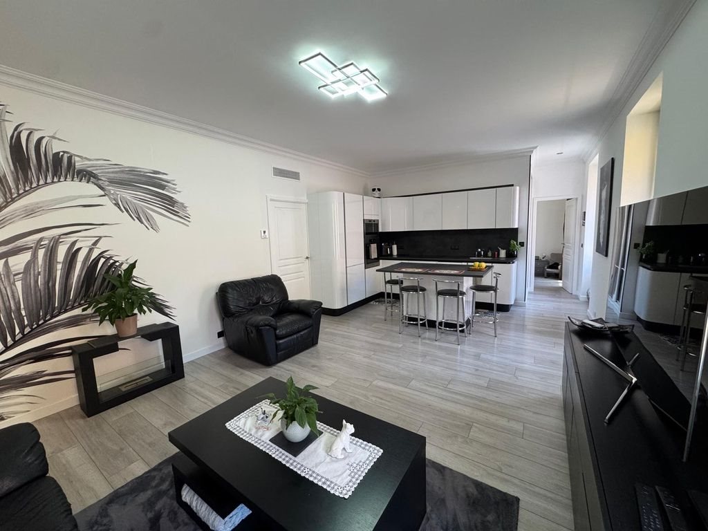 Appartement à vendre, 88m², Beausoleil