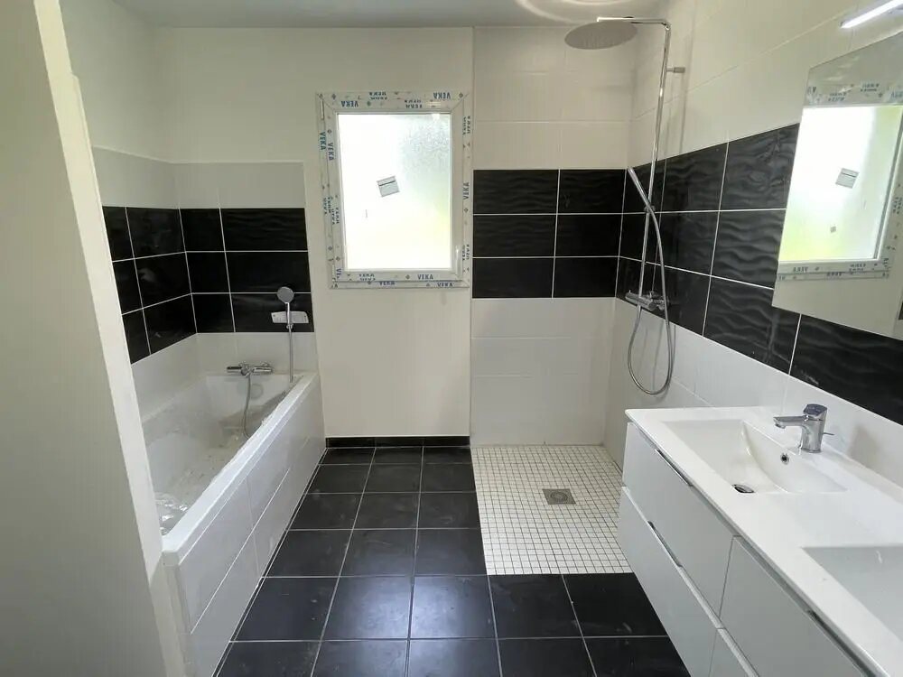 Maison à louer, 103m², Condat-sur-Vienne