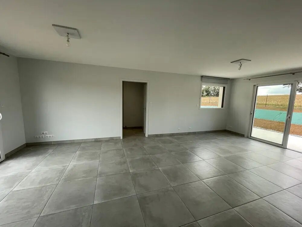 Maison à louer, 99m², Séreilhac