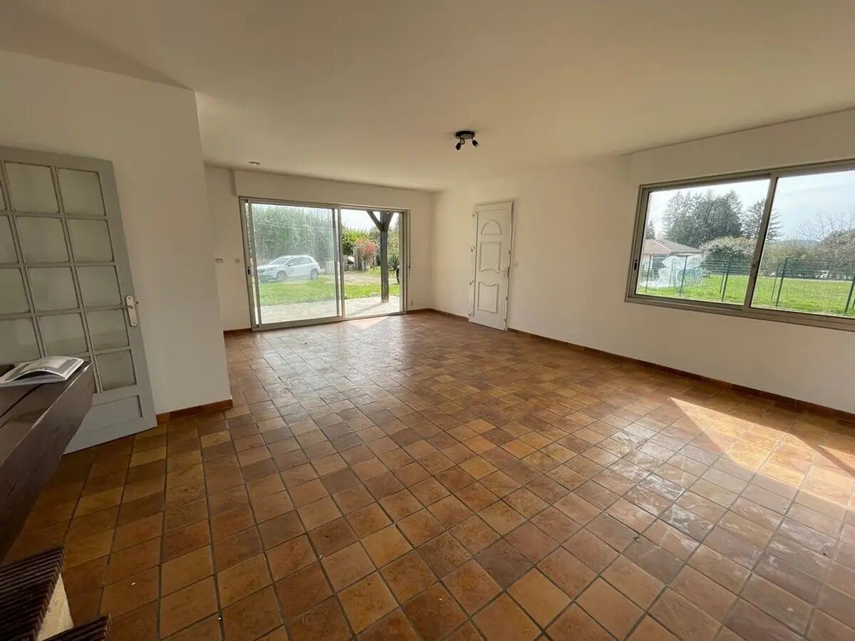 Maison à louer, 134m², Nexon