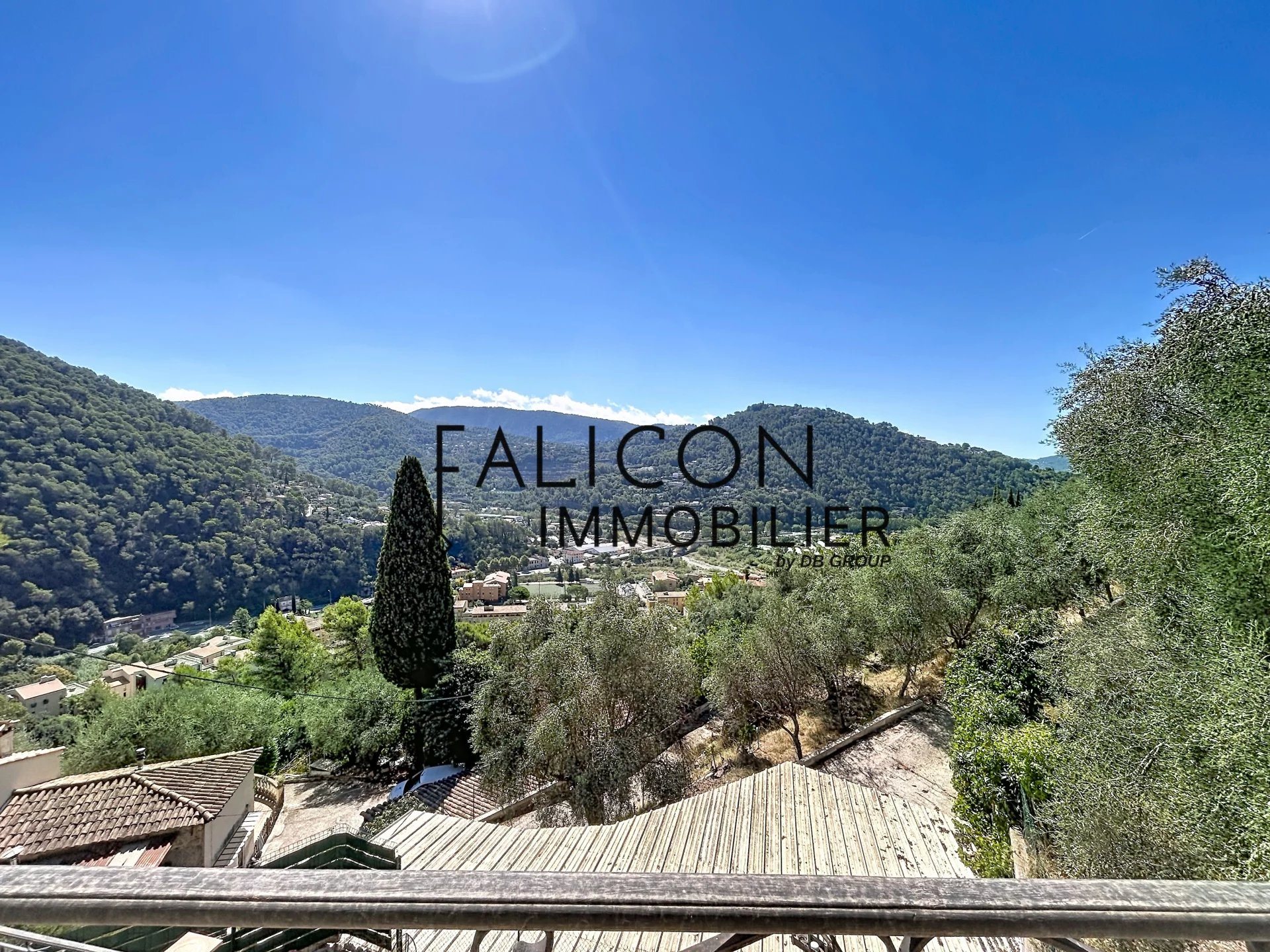Maison à vendre, 146m², Cantaron