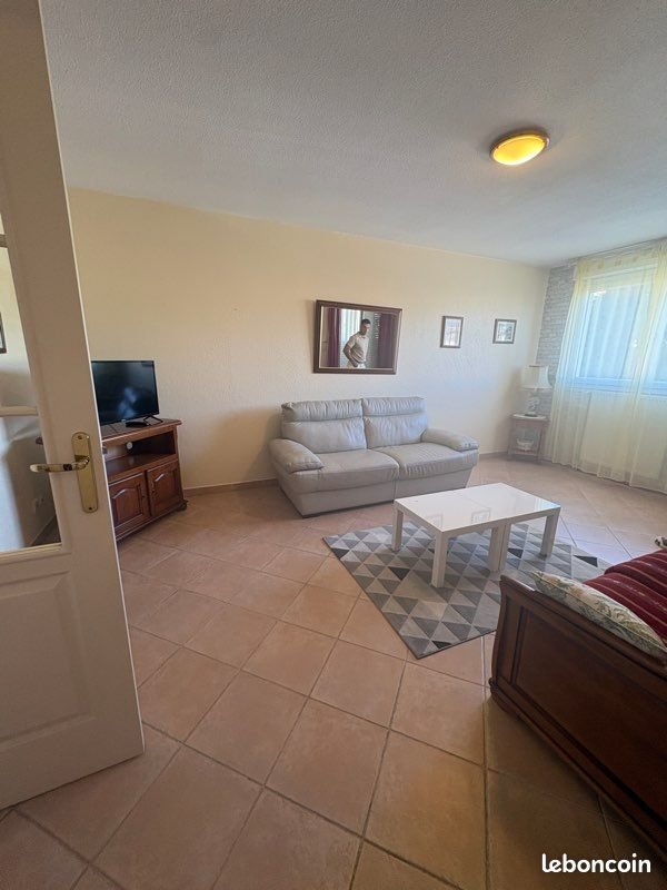 Appartement à louer, 46m², Aubagne