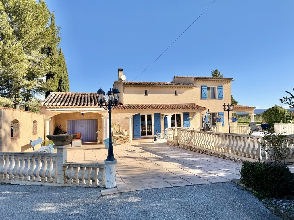 Maison à vendre, 150m², Carcès