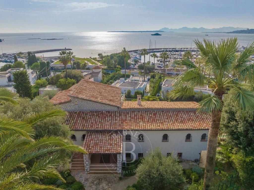 Maison à louer, 260m², Cannes