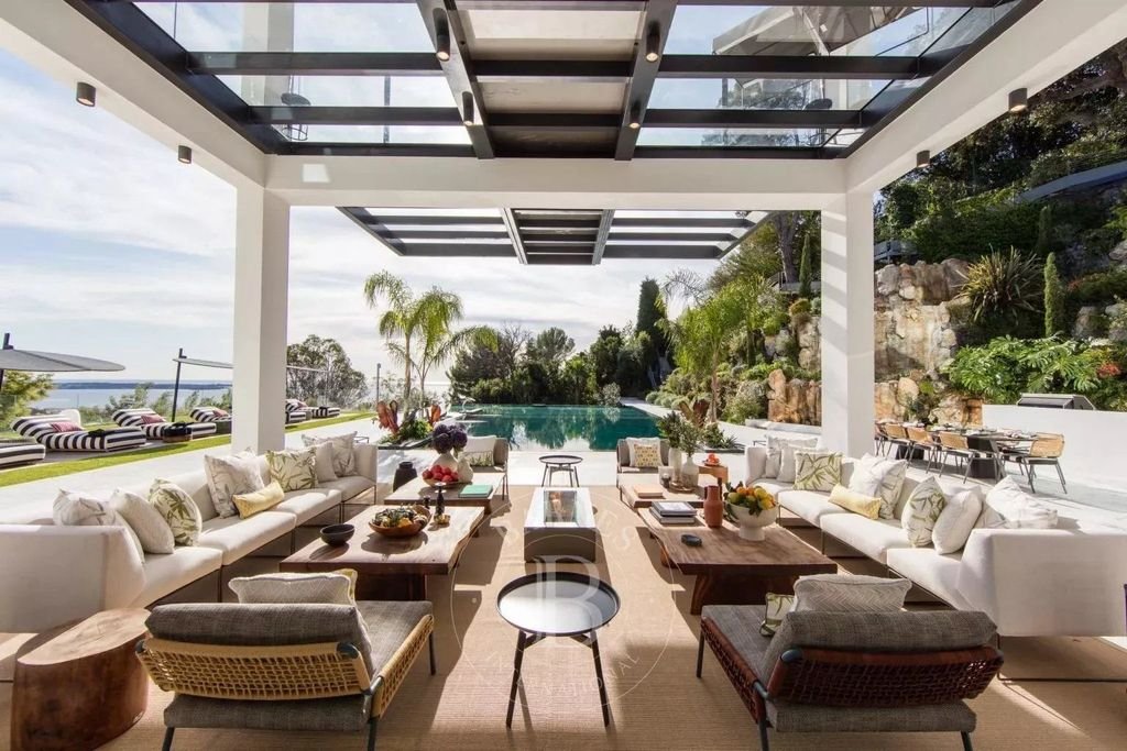 Maison à louer, 1100m², Cannes