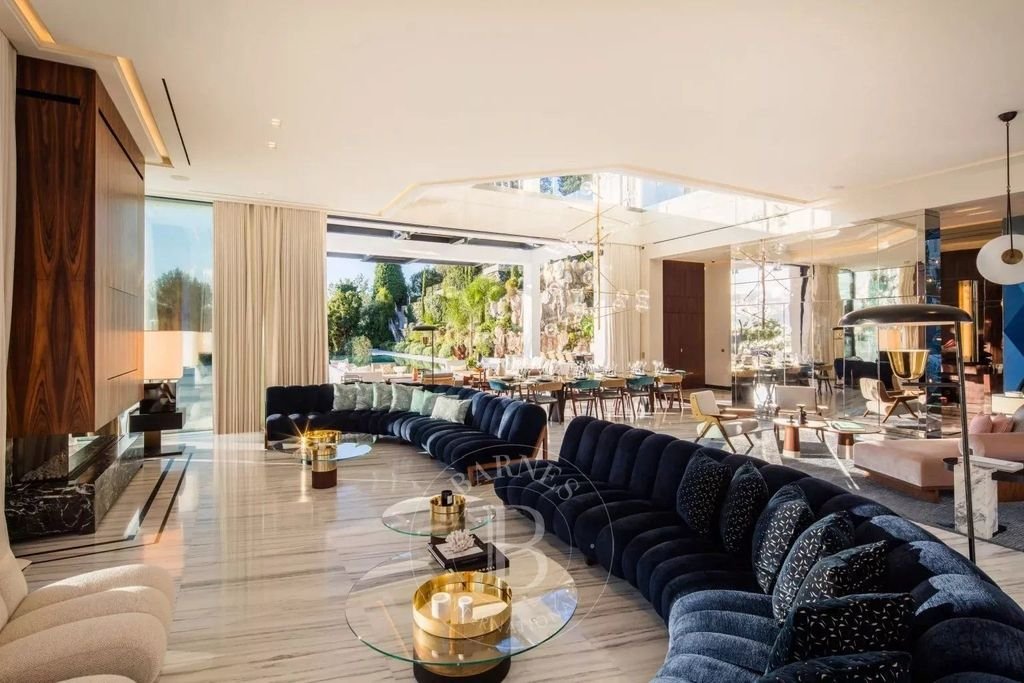 Maison à louer, 1100m², Cannes