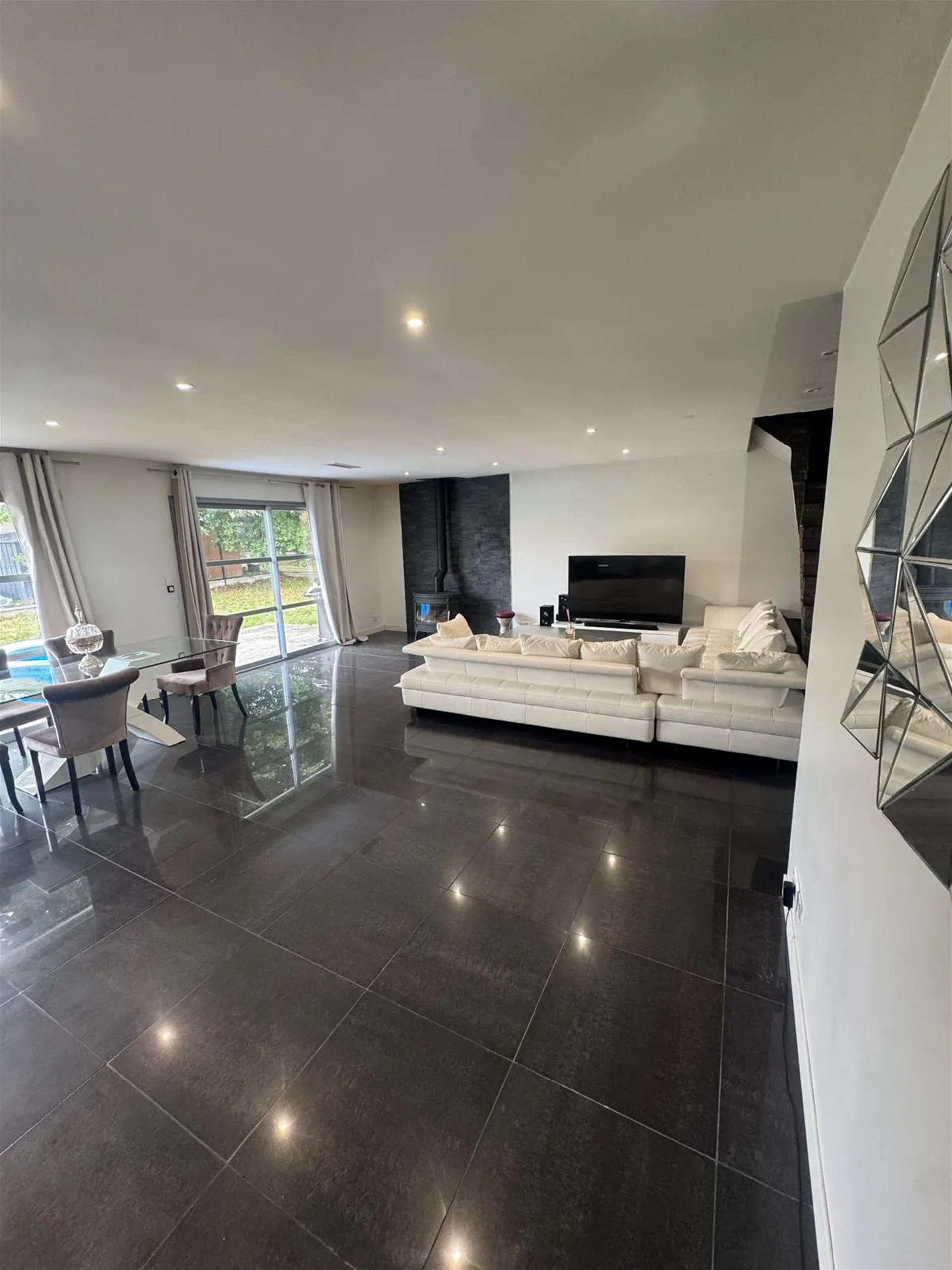 Maison à vendre, 163m², Carbon-Blanc