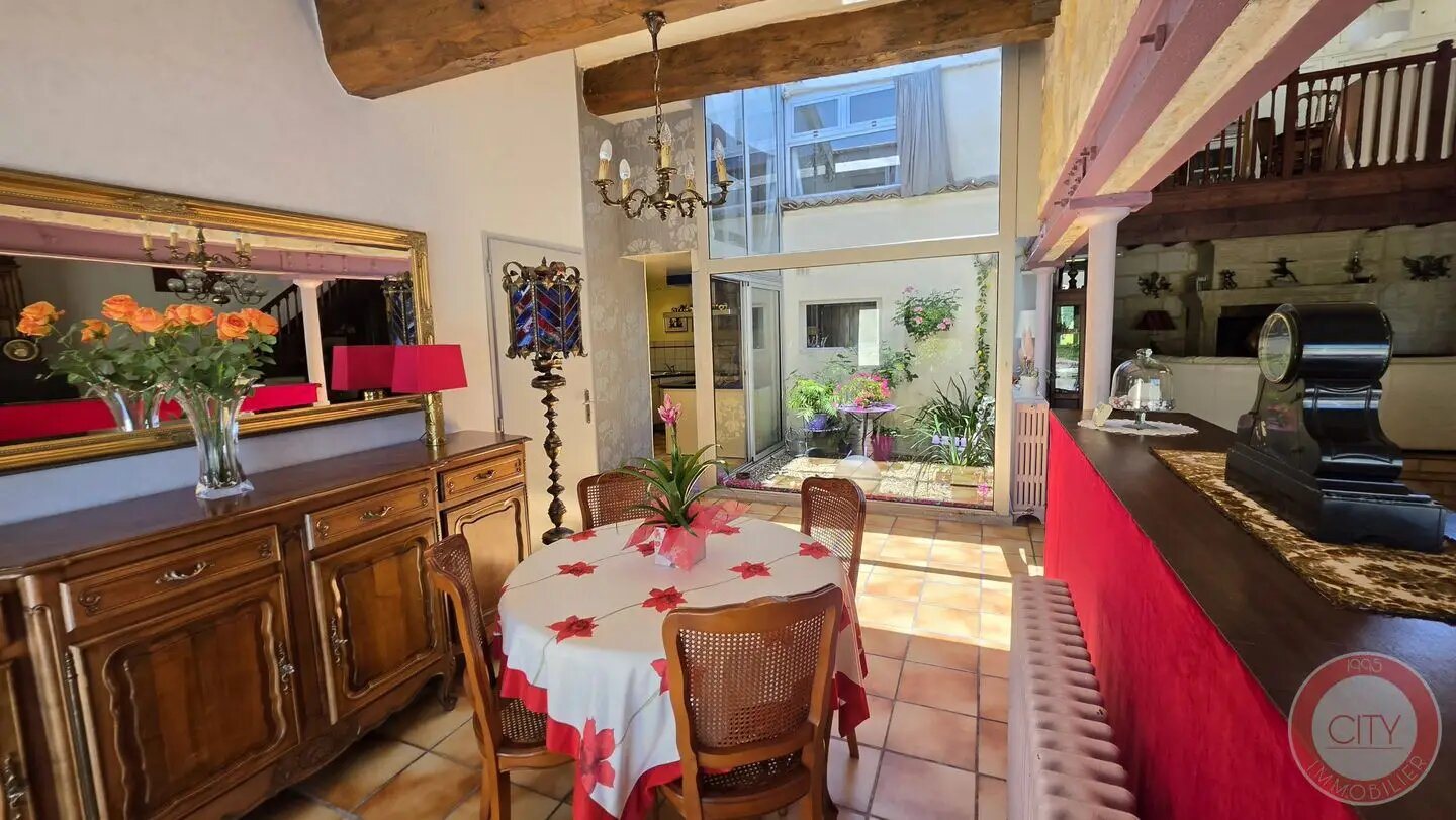 Maison à vendre, 305m², Saint-Sulpice-de-Faleyrens