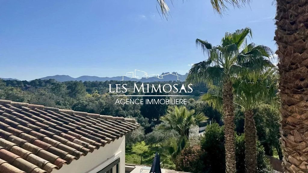 Maison à vendre, 400m², Roquebrune-sur-Argens