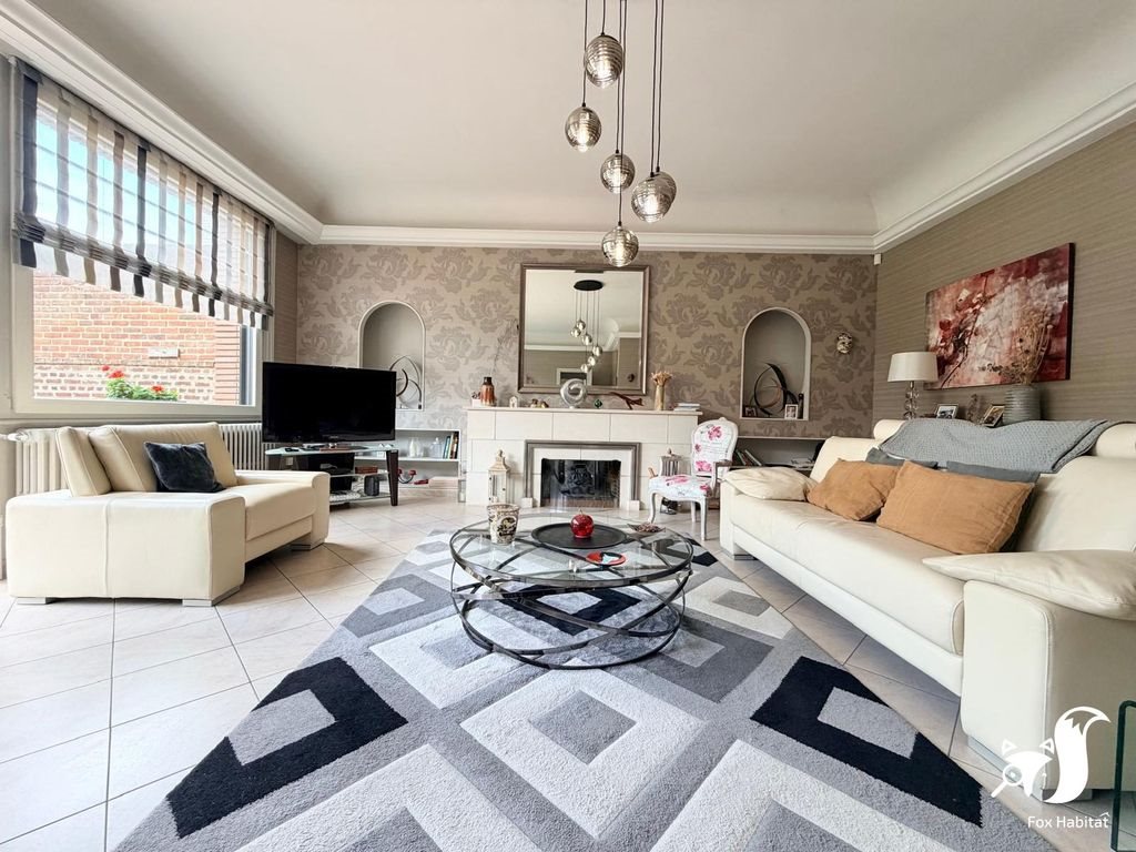 Maison à vendre, 316m², Cambrai