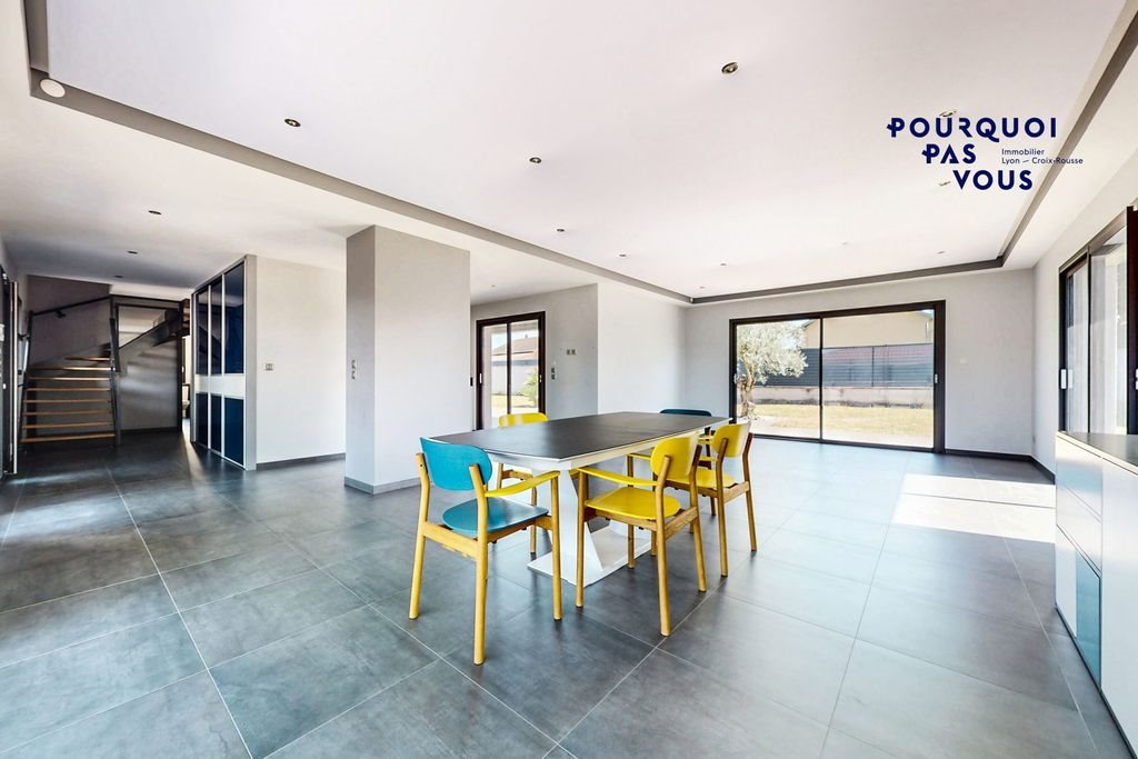 Maison à vendre, 214m², Saint-Romain-de-Jalionas
