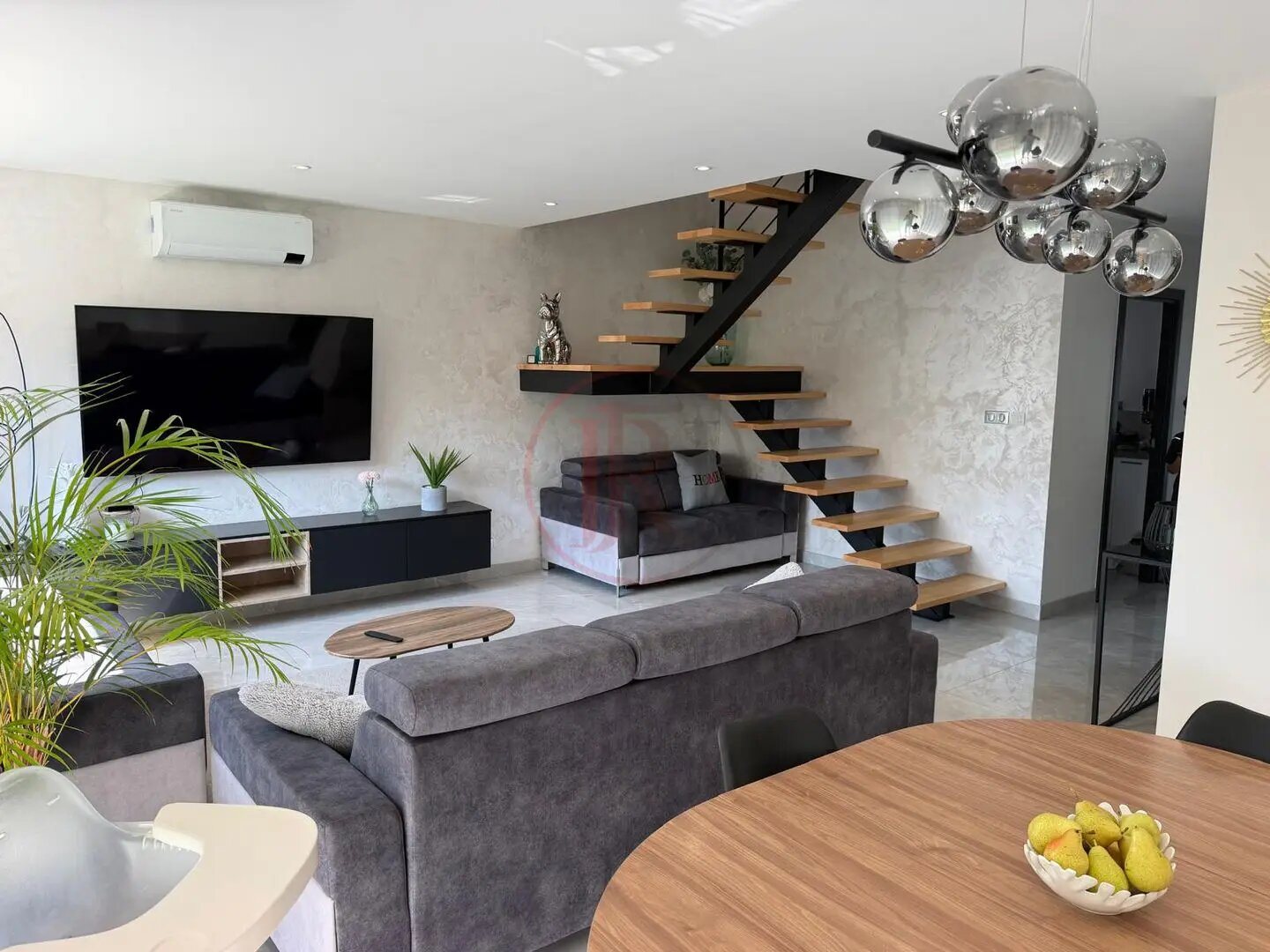 Maison à vendre, 135m², Devecey